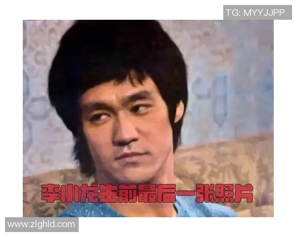 足球明星李小龙的精彩瞬间与传奇人生照片回顾